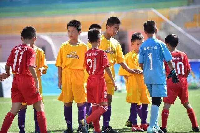 马尚41+7+7+5广东豪取11连胜 北京6连胜被终结